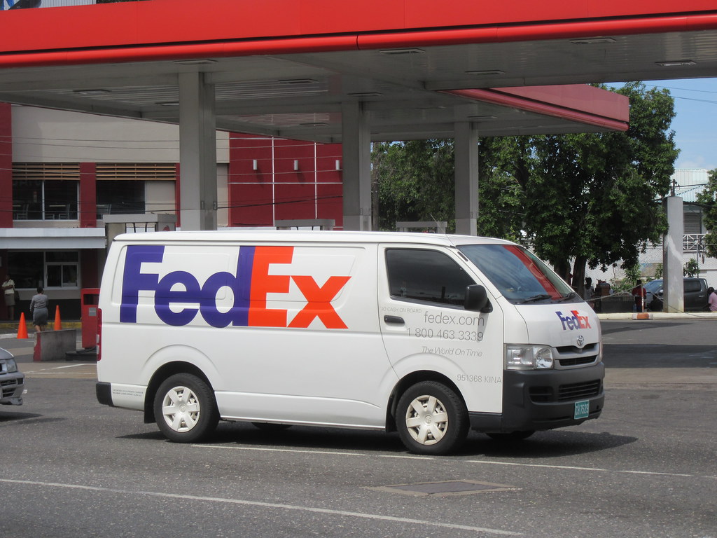 Shipping Samples from China by Express Courier: DHL, FedEx, and SF to Saudi Arabia