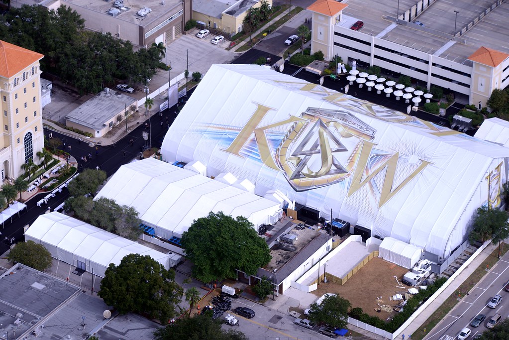Importing Event Tents and Temporary Structures from China to Saudi Arabia