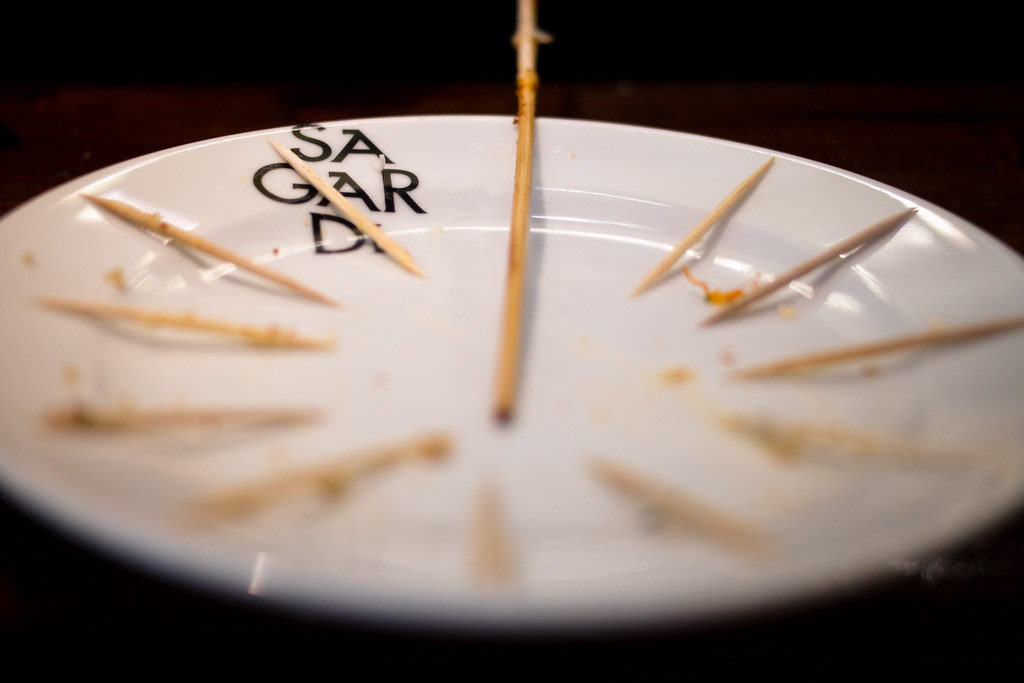Importing Restaurant Tableware and Buffet Equipment from China