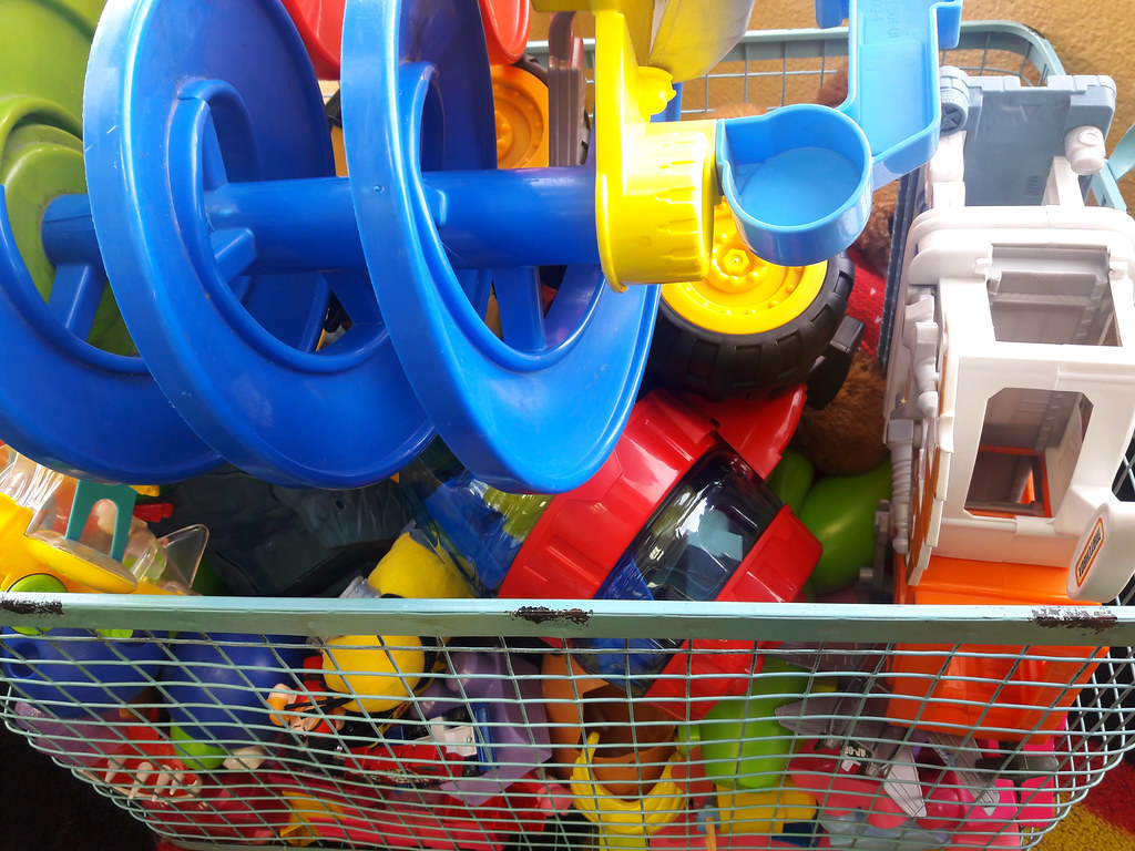 Importing Toys & Children's Products from China to Saudi Arabia