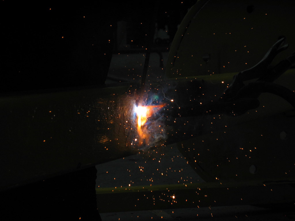 Importing Welding Equipment from China to Saudi Arabia: A Professional Buyer's Guide